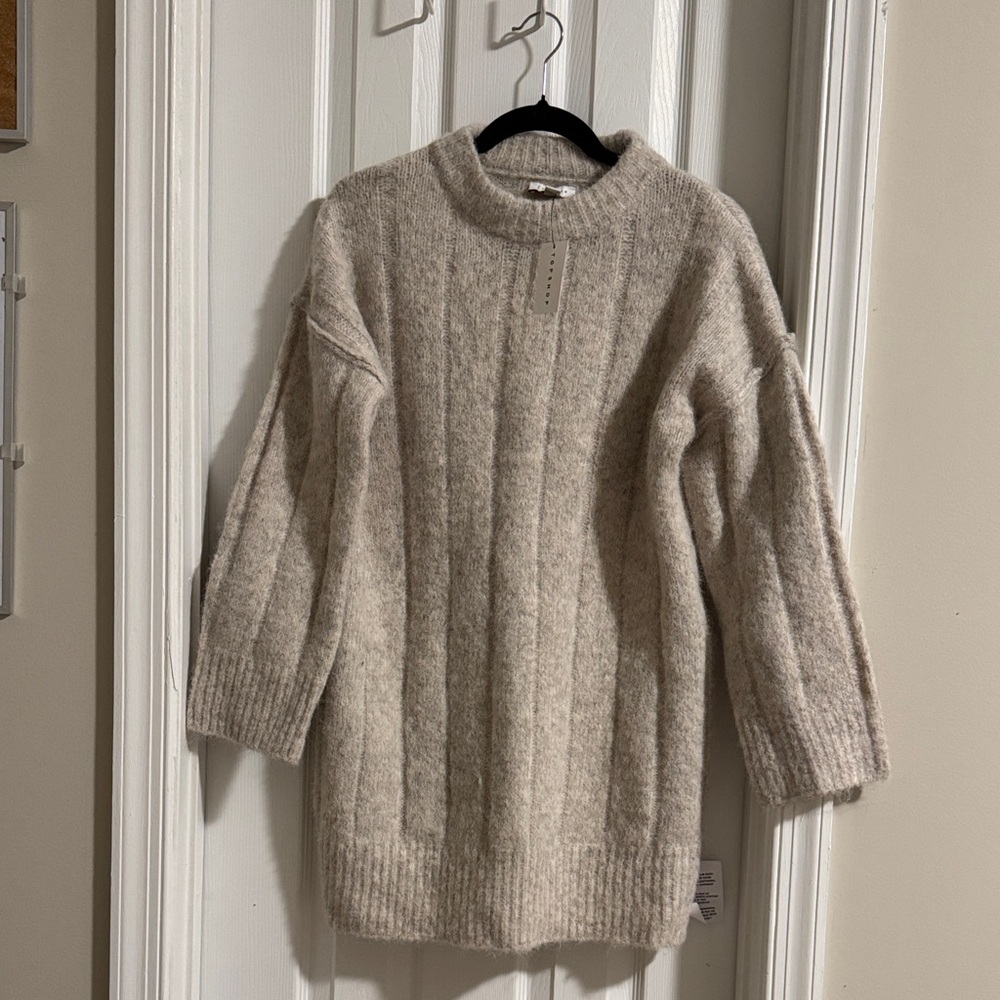 Topshop - knitted oversized crew sweater in oat